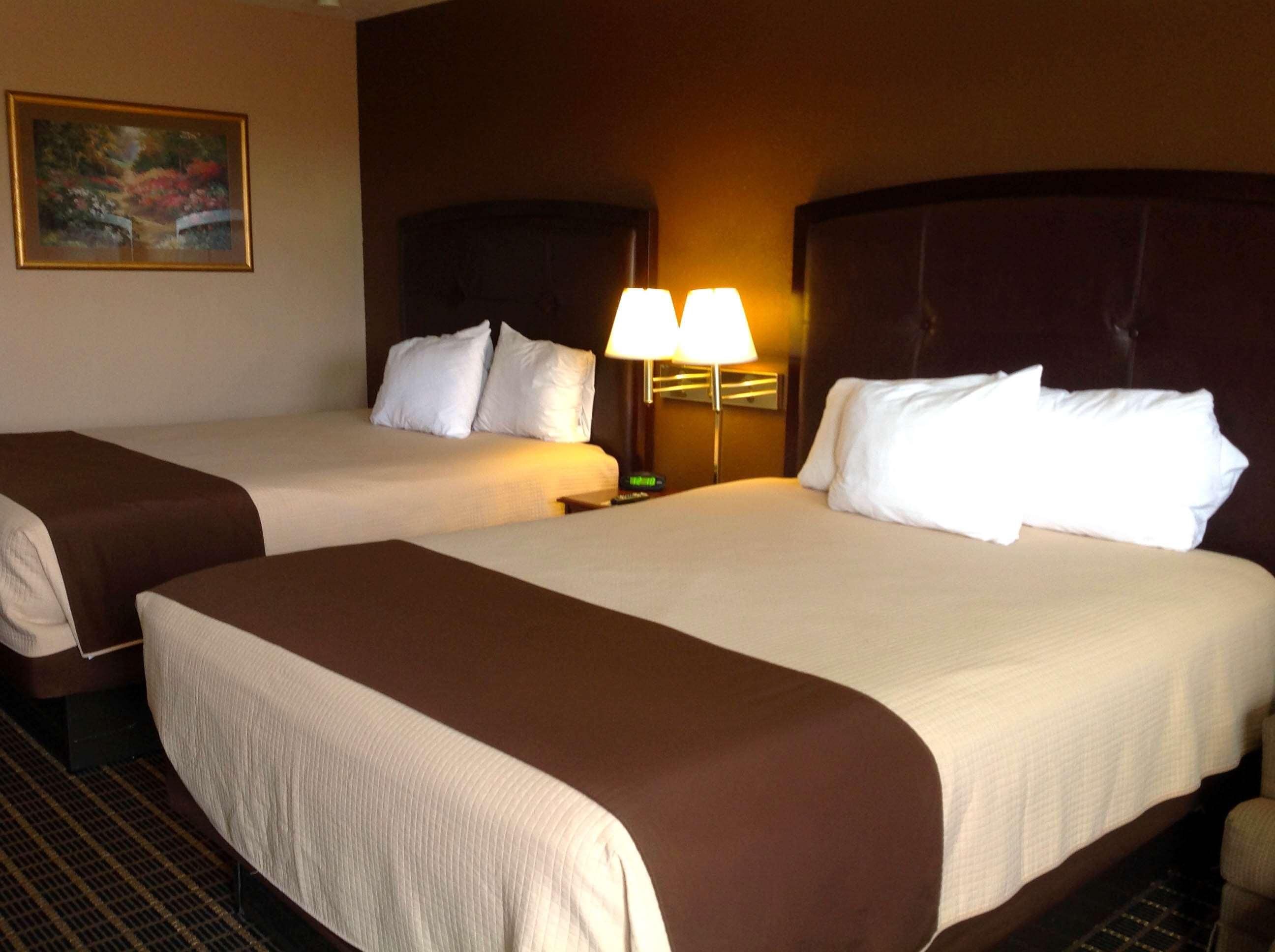Americas Best Value Inn York Bagian luar foto